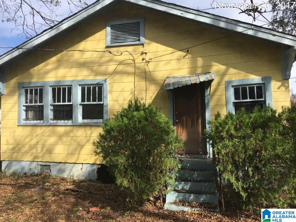 916 17th Way Southwest Birmingham, AL 35211 - Photo 2 of 15
