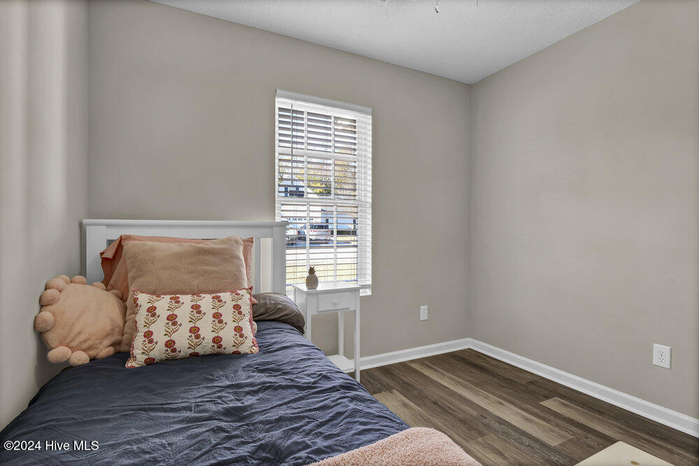 202 Olde Well Loop Road Wilmington, NC 28411 - Photo 25 of 45 Bedroom 3
