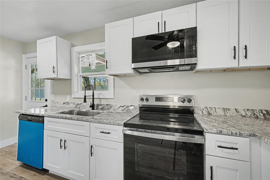 4220 Ramey Avenue Fort Worth, TX 76105 - Photo 11 of 24