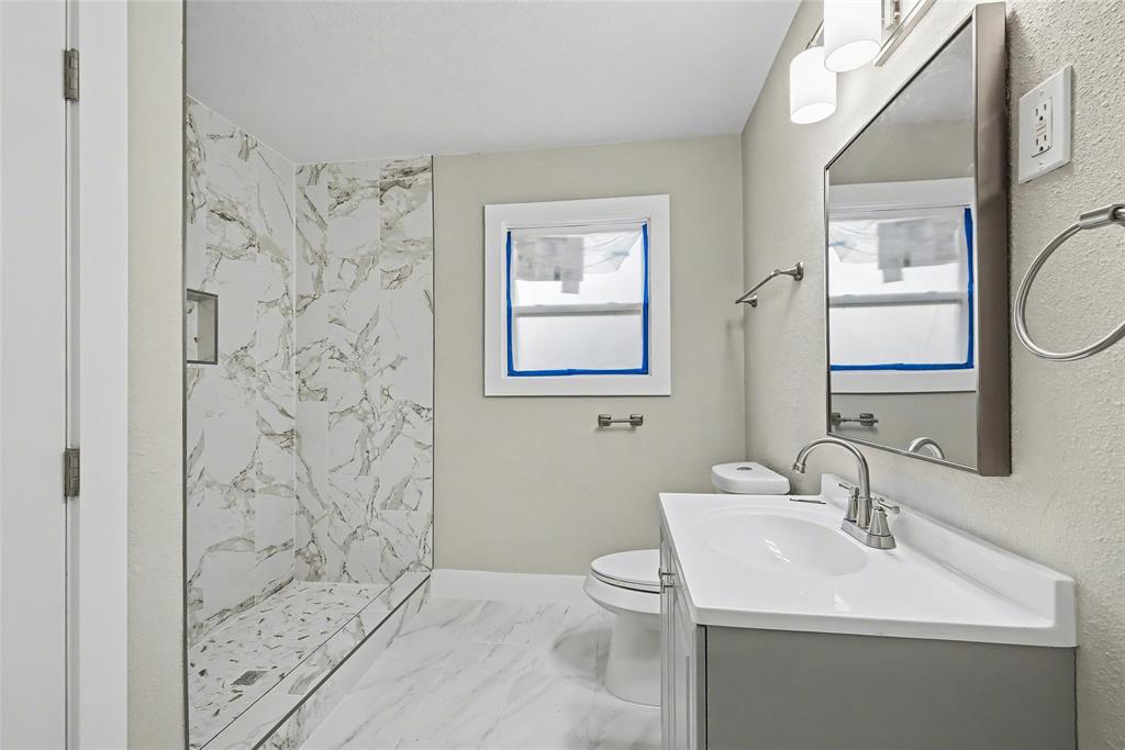 4220 Ramey Avenue Fort Worth, TX 76105 - Photo 12 of 24