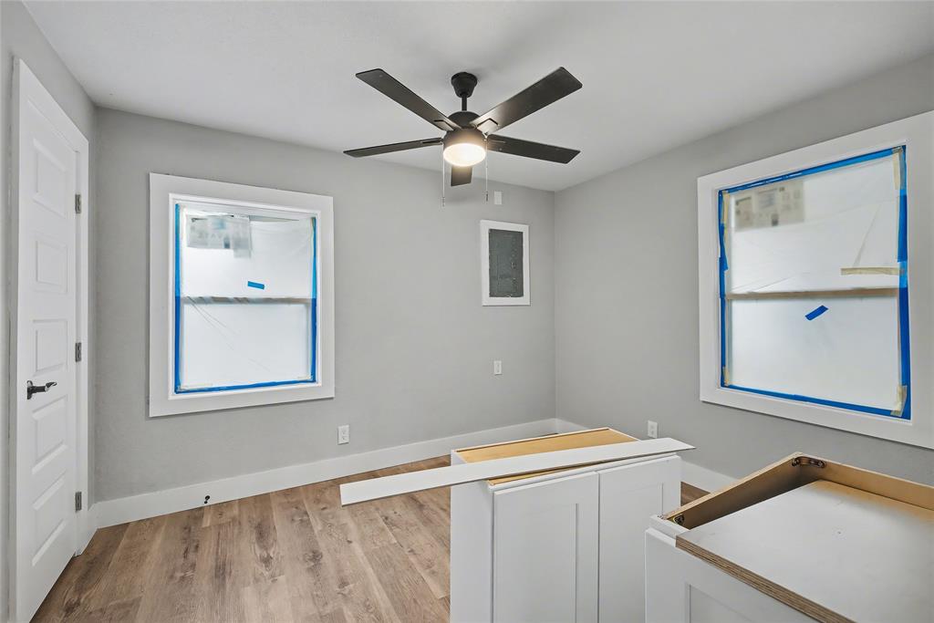 4220 Ramey Avenue Fort Worth, TX 76105 - Photo 15 of 24