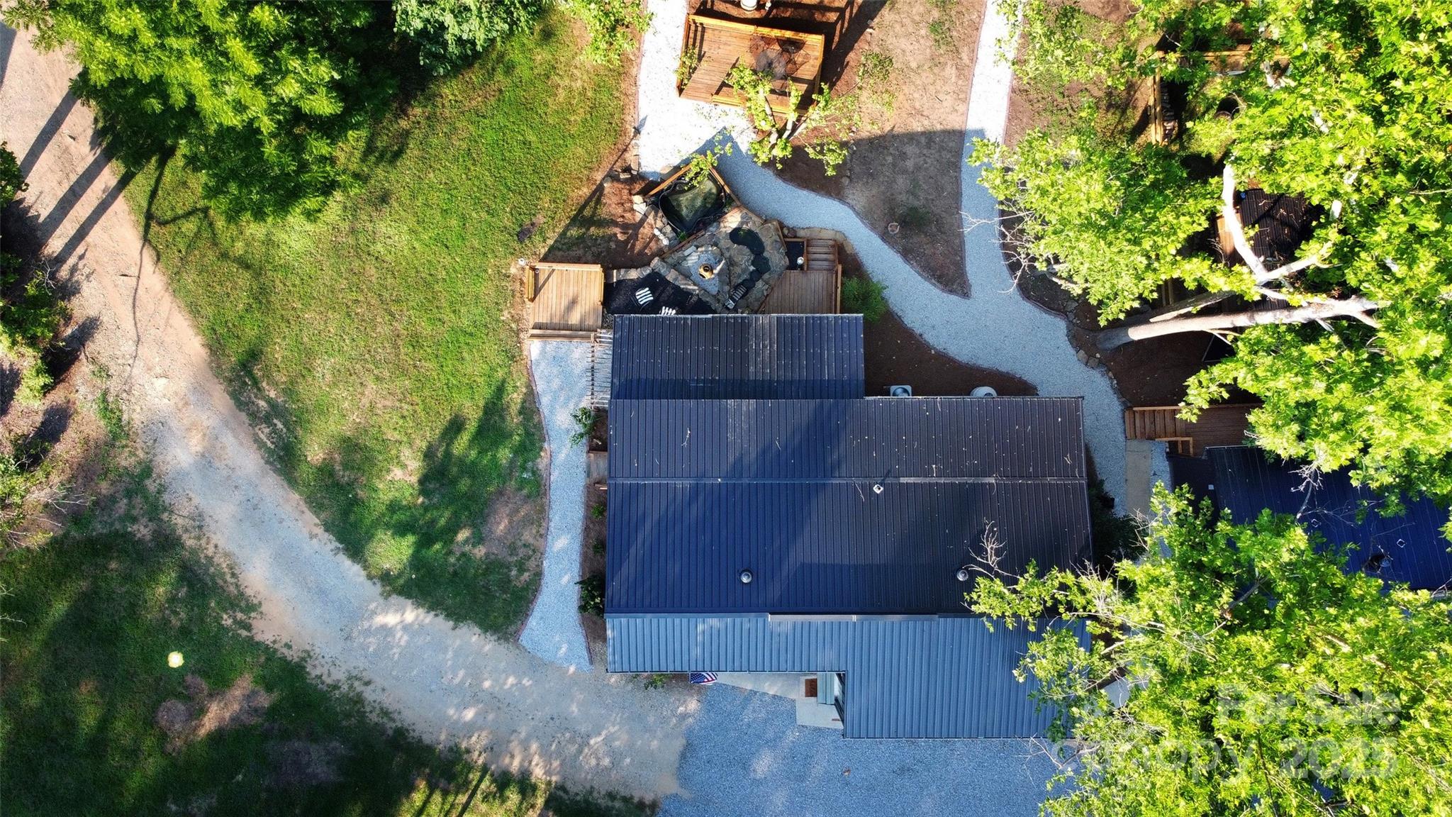 43 Polly Spout Road Marion, NC 28752 - Photo 32 of 34 an aerial view of a house