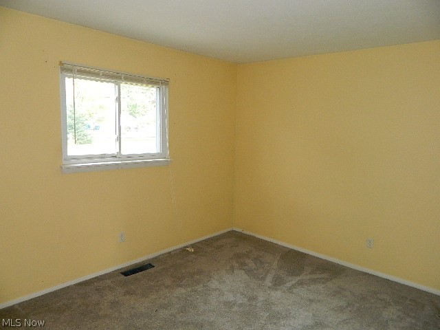 34111 Bainbridge Road North Ridgeville, OH 44039 - Photo 15 of 19