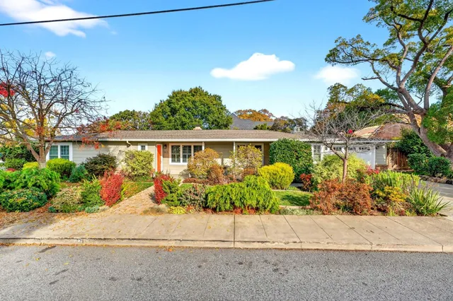 $2,695,000 | 1621 Elm Street, San Carlos, CA 94070