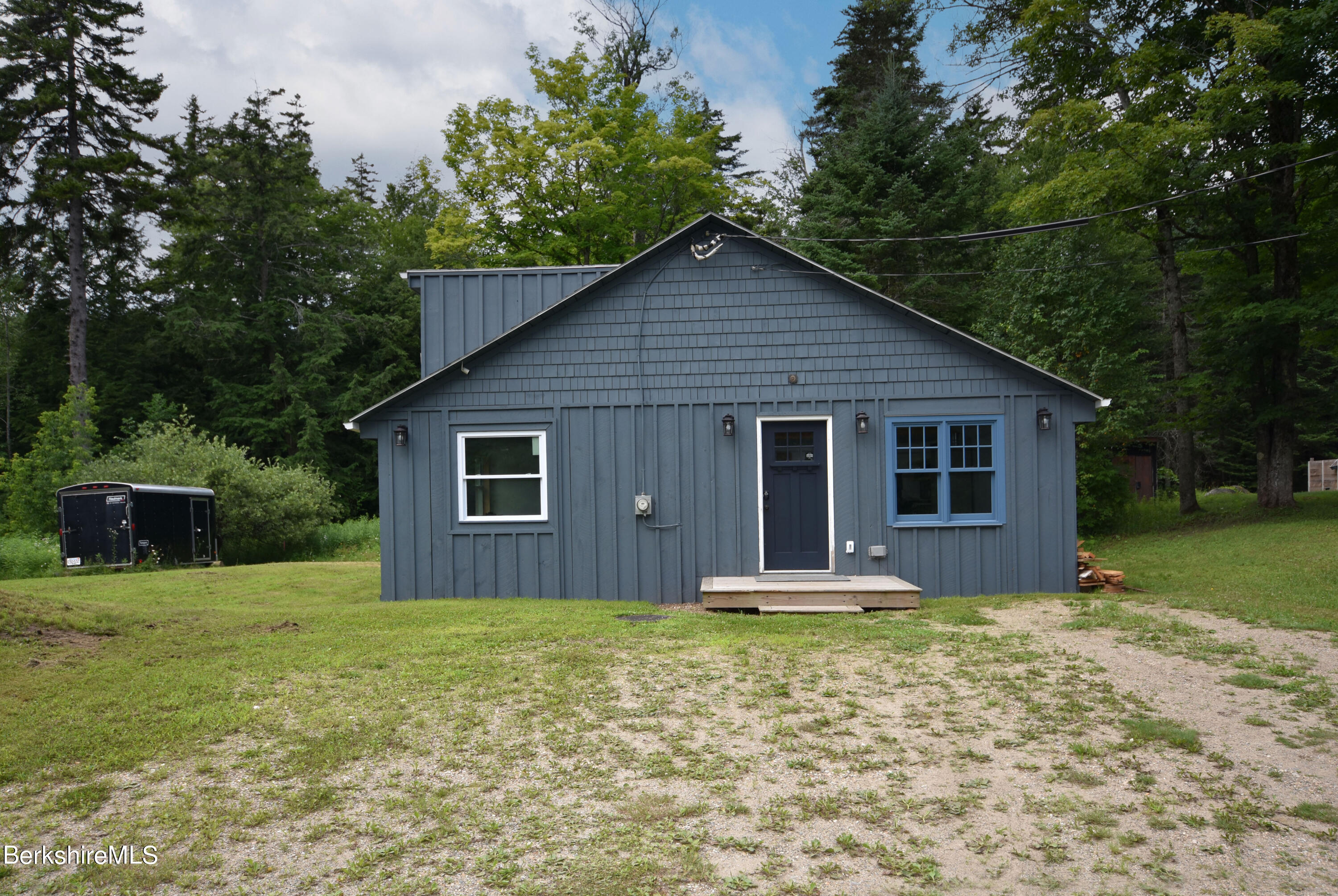 523 Center Road Savoy, MA 01256 - Photo 1 of 31 a front view of house with a garden