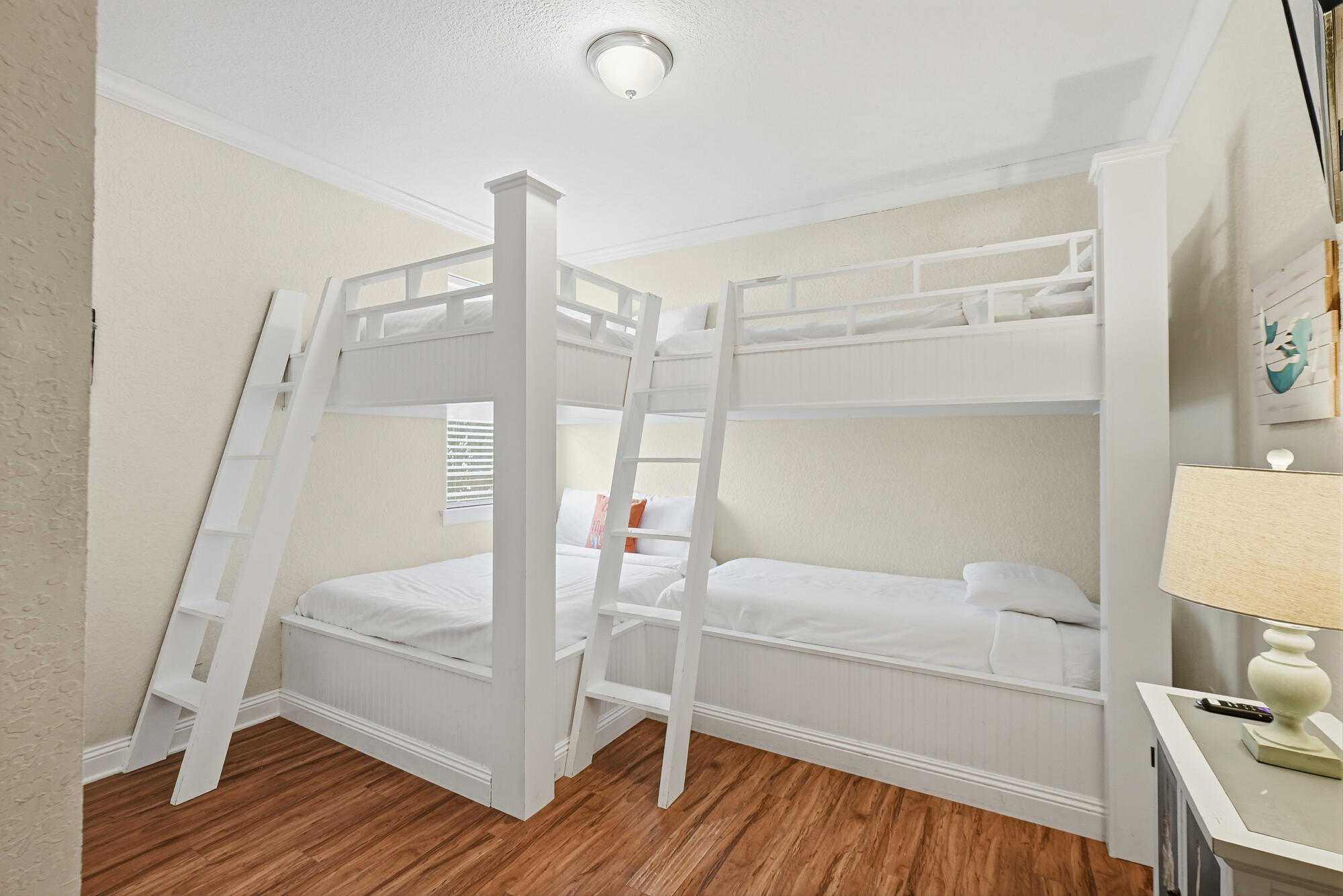 231 Kono Way Destin, FL 32541 - Photo 24 of 41 a room with a bed and a table