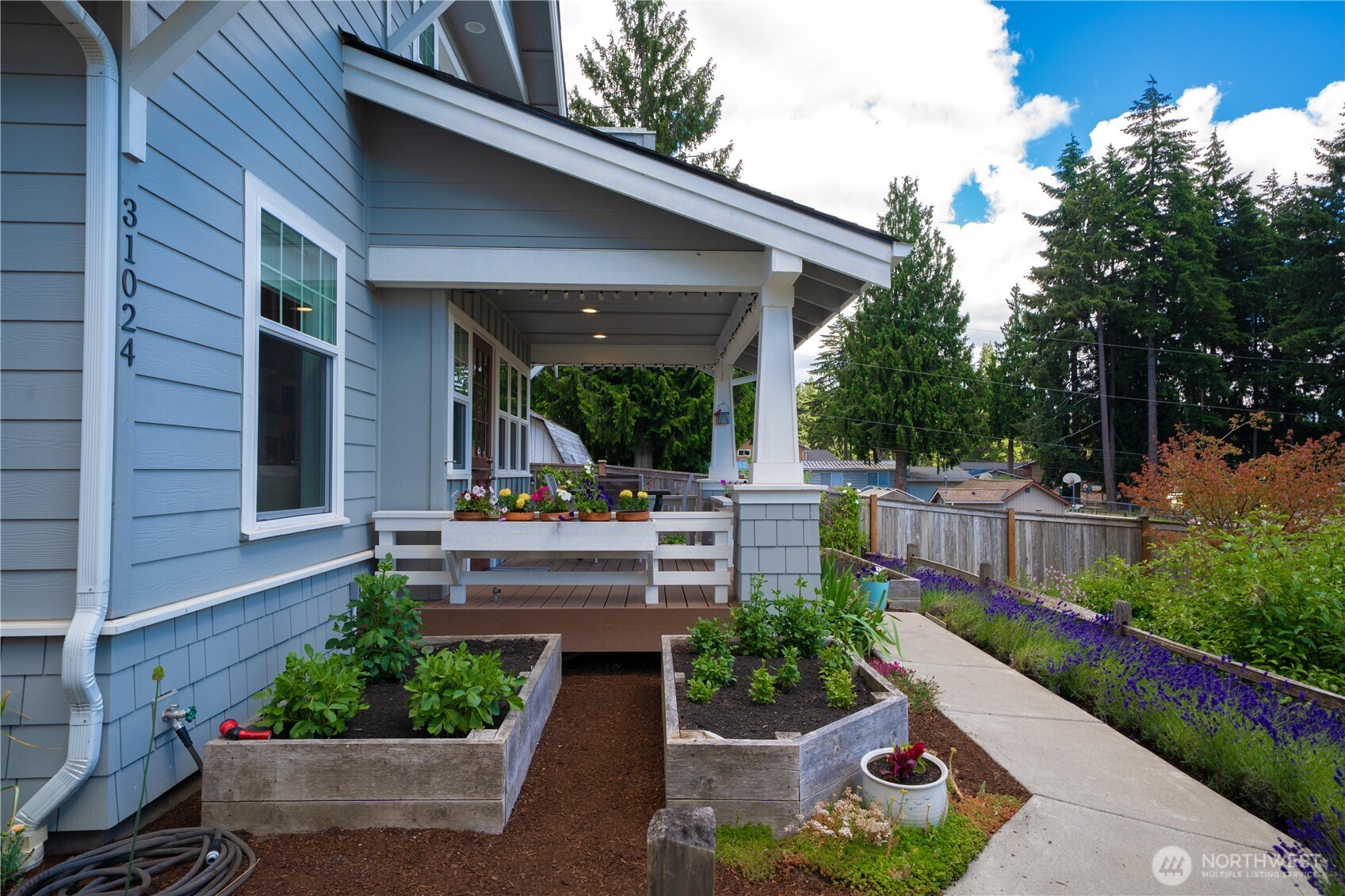 31024 6th Lane Southwest Federal Way, WA 98023 - Photo 5 of 40