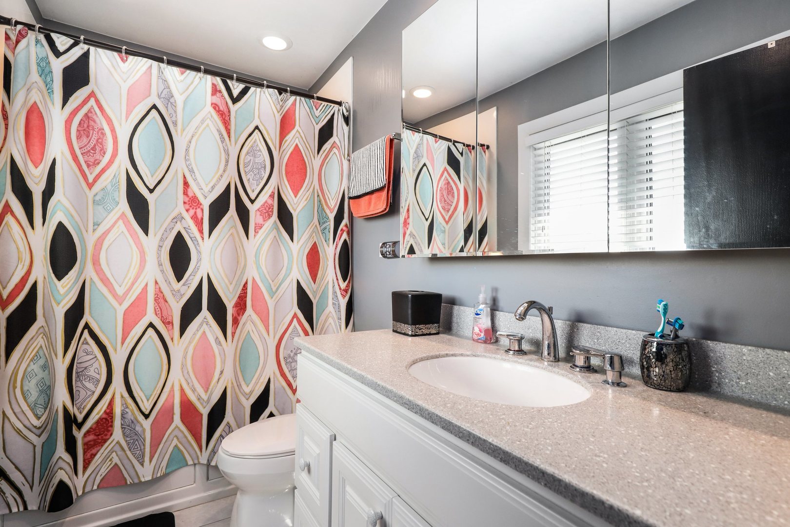 1221 Honey Hill Road Addison, IL 60101 - Photo 29 of 41