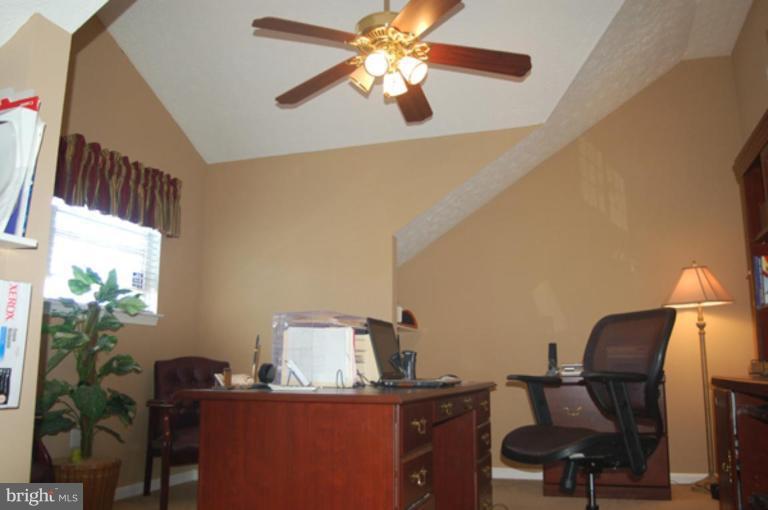 5802 Winding Ridge Way Frederick, MD 21704 - Photo 20 of 30 Den