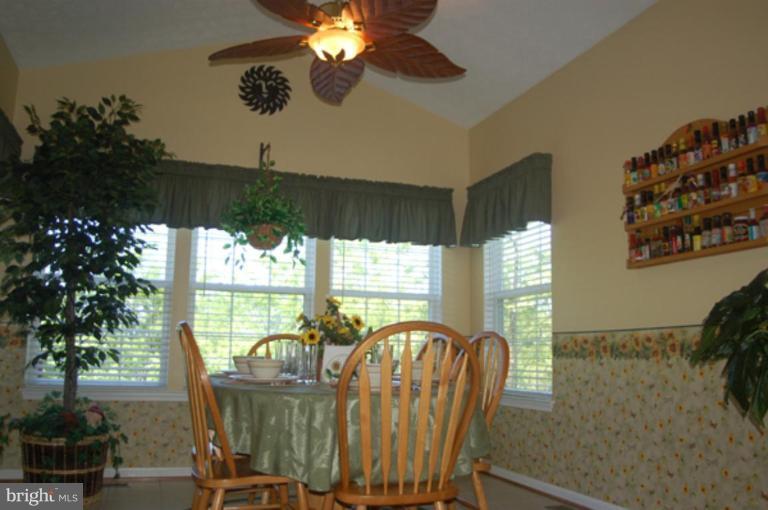 5802 Winding Ridge Way Frederick, MD 21704 - Photo 10 of 30 Dining Area