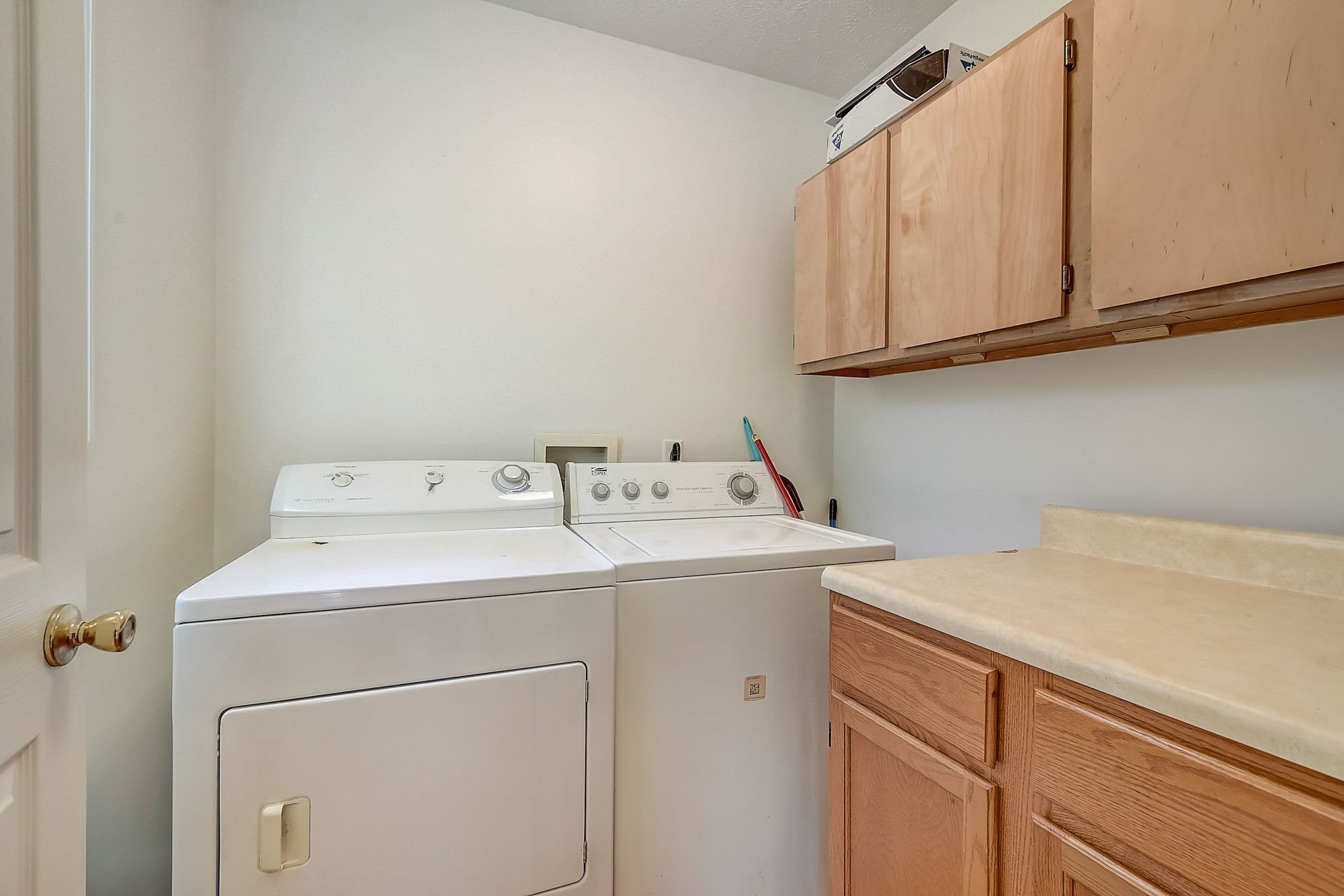 356 Howard Redmon Road Sparta, TN 38583 - Photo 26 of 68 a utility room with dryer and washer