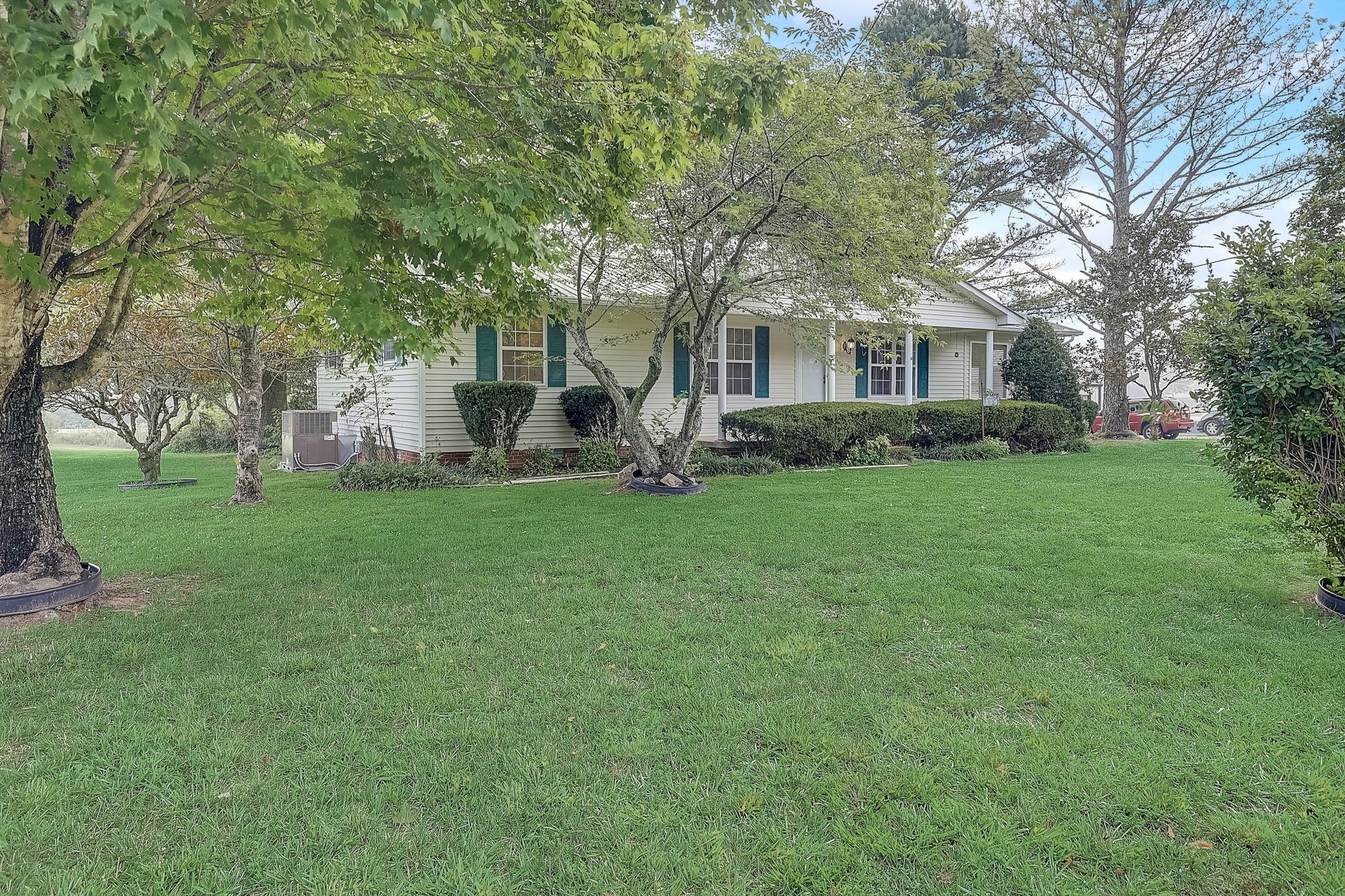 356 Howard Redmon Road Sparta, TN 38583 - Photo 5 of 68