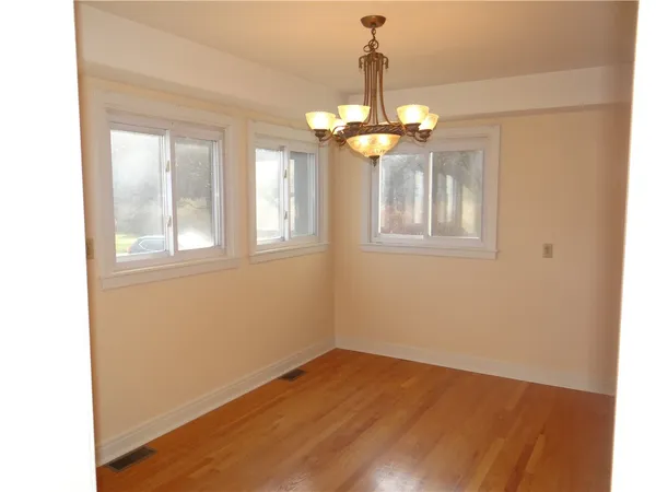 $265,990 | 77 Evergreen Avenue, Elmira, NY 14905