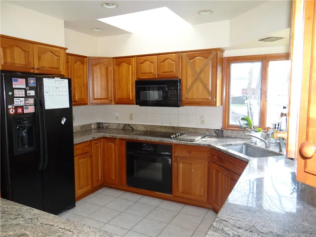 $265,990 | 77 Evergreen Avenue, Elmira, NY 14905