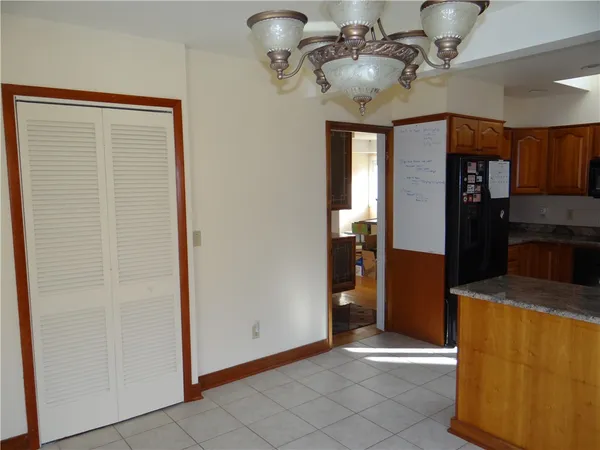 $265,990 | 77 Evergreen Avenue, Elmira, NY 14905