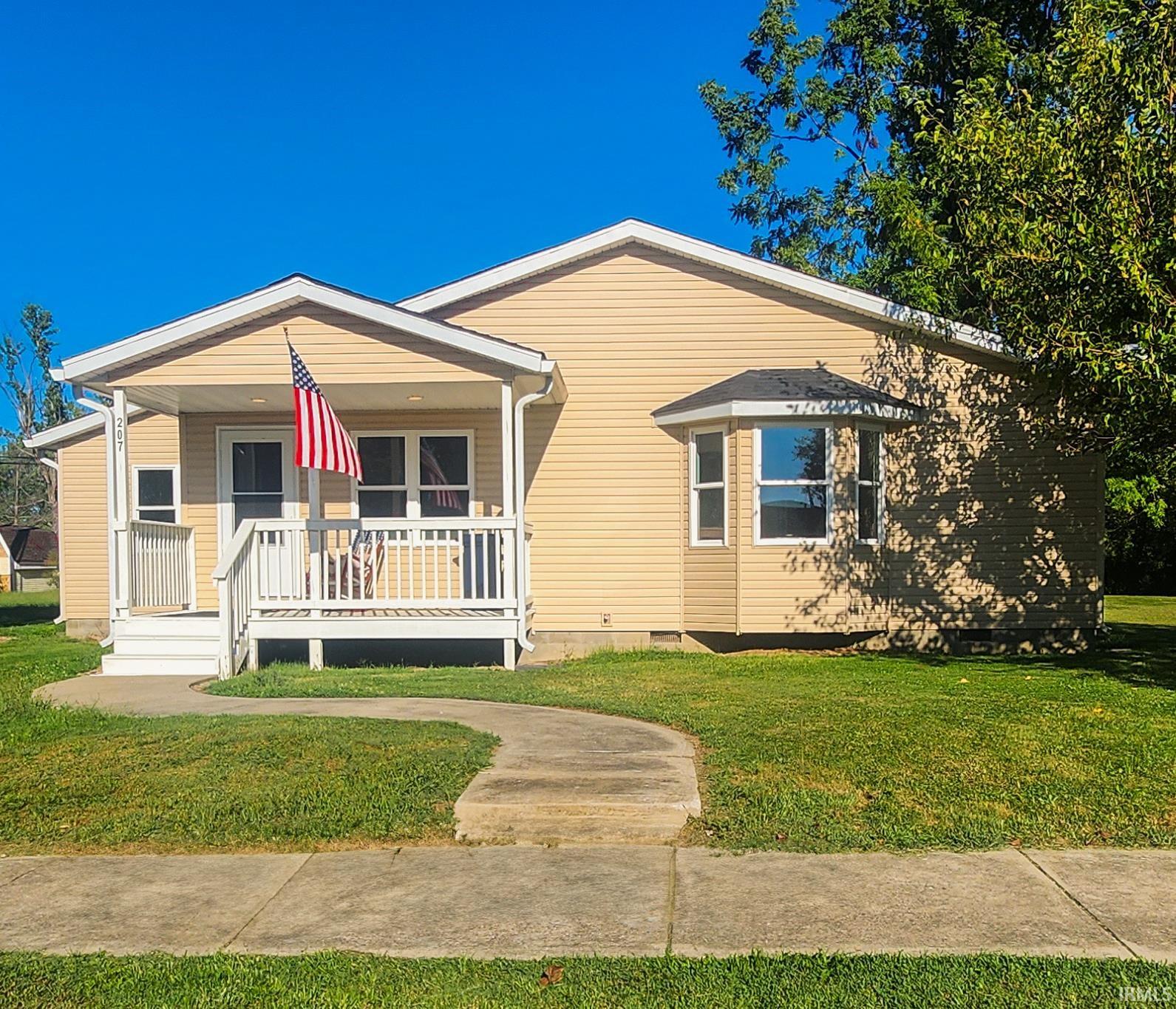 207 Main Street Clay City, IN 47841 - Photo 1 of 31