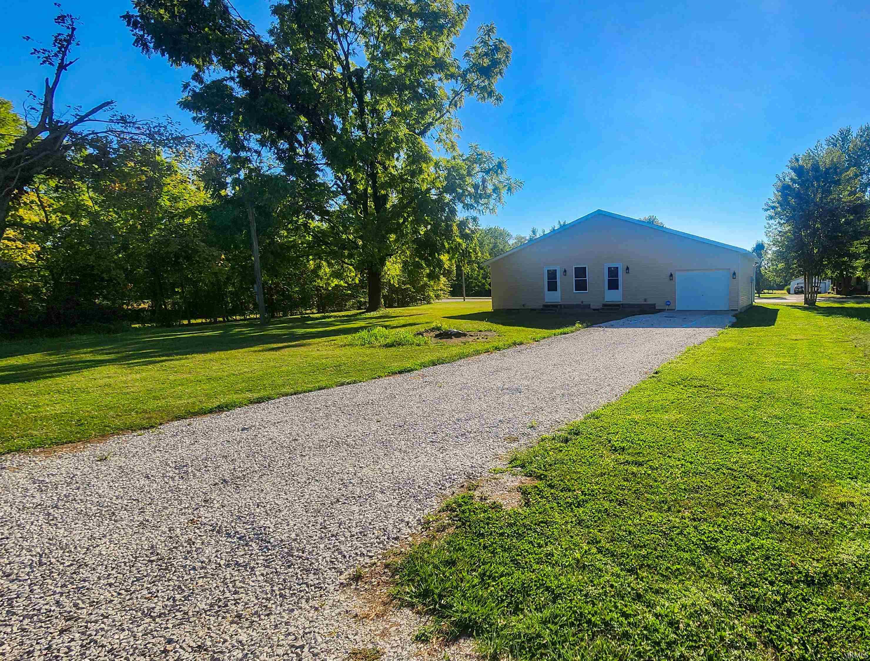 207 Main Street Clay City, IN 47841 - Photo 29 of 31