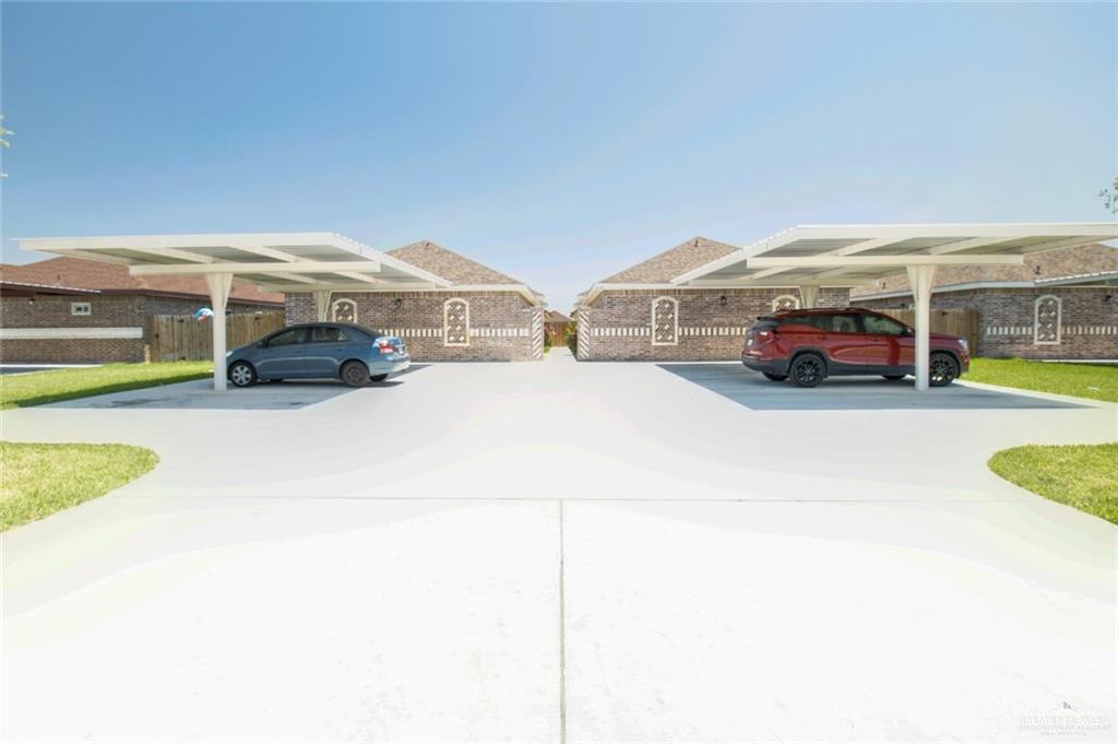 1012 West La Pointe Avenue, Alton, TX 78573 Compass