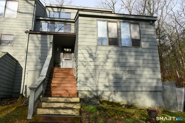 $234,900 | 215 Ledge Drive, Unit 215, Torrington, CT 06790