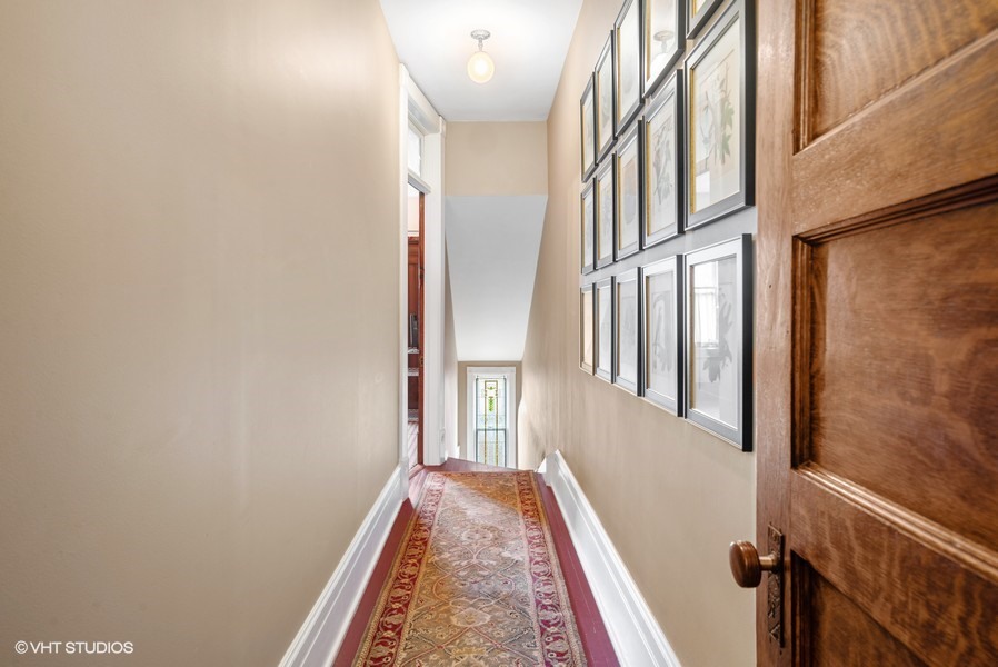4050 North Kenmore Avenue Chicago, IL 60613 - Photo 23 of 32