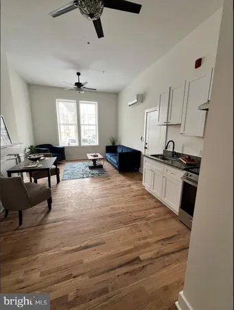 $1,650 | 106 East Broad Street, Unit 1, Burlington, NJ 08016