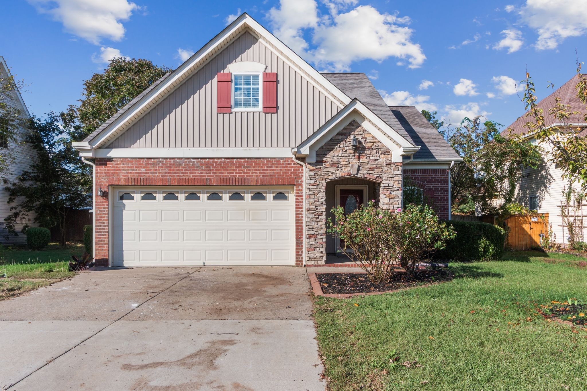 1413 Carmack Lane Spring Hill, TN 37174 - Photo 3 of 35 a front view of house with yard and green space