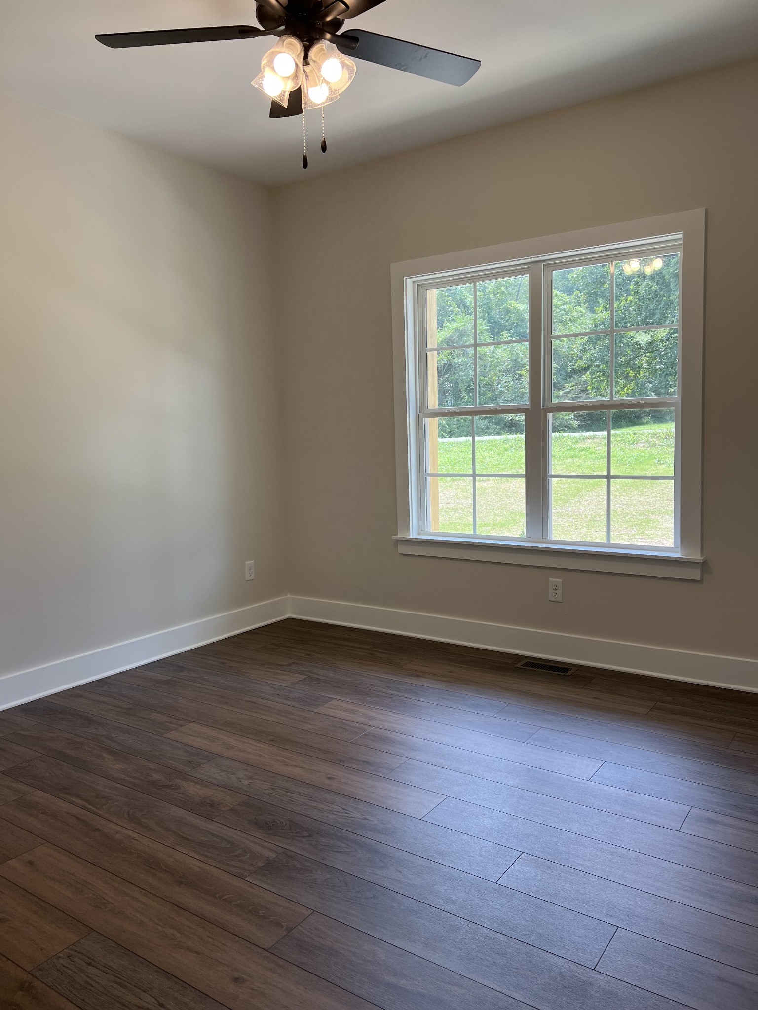 178 Long Road Charlotte, TN 37036 - Photo 20 of 21 Gallery Image 20