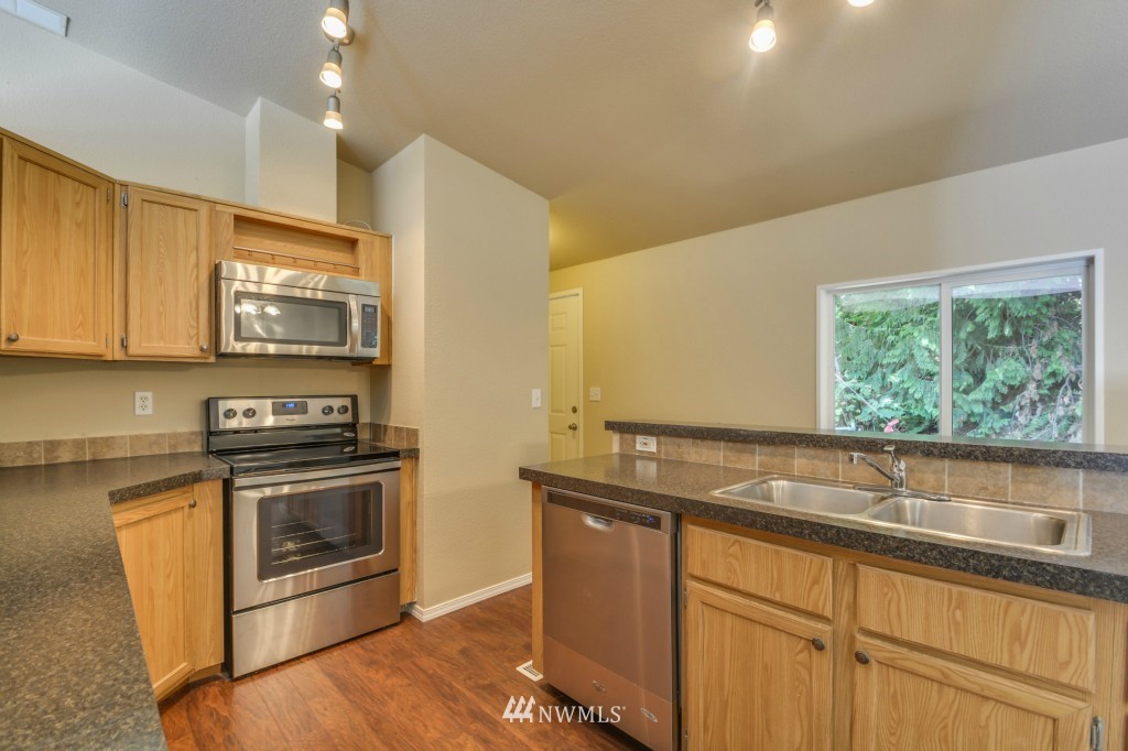 7958 Pipeline Road Sedro-Woolley, WA 98284 - Photo 8 of 16 Gallery Image 8
