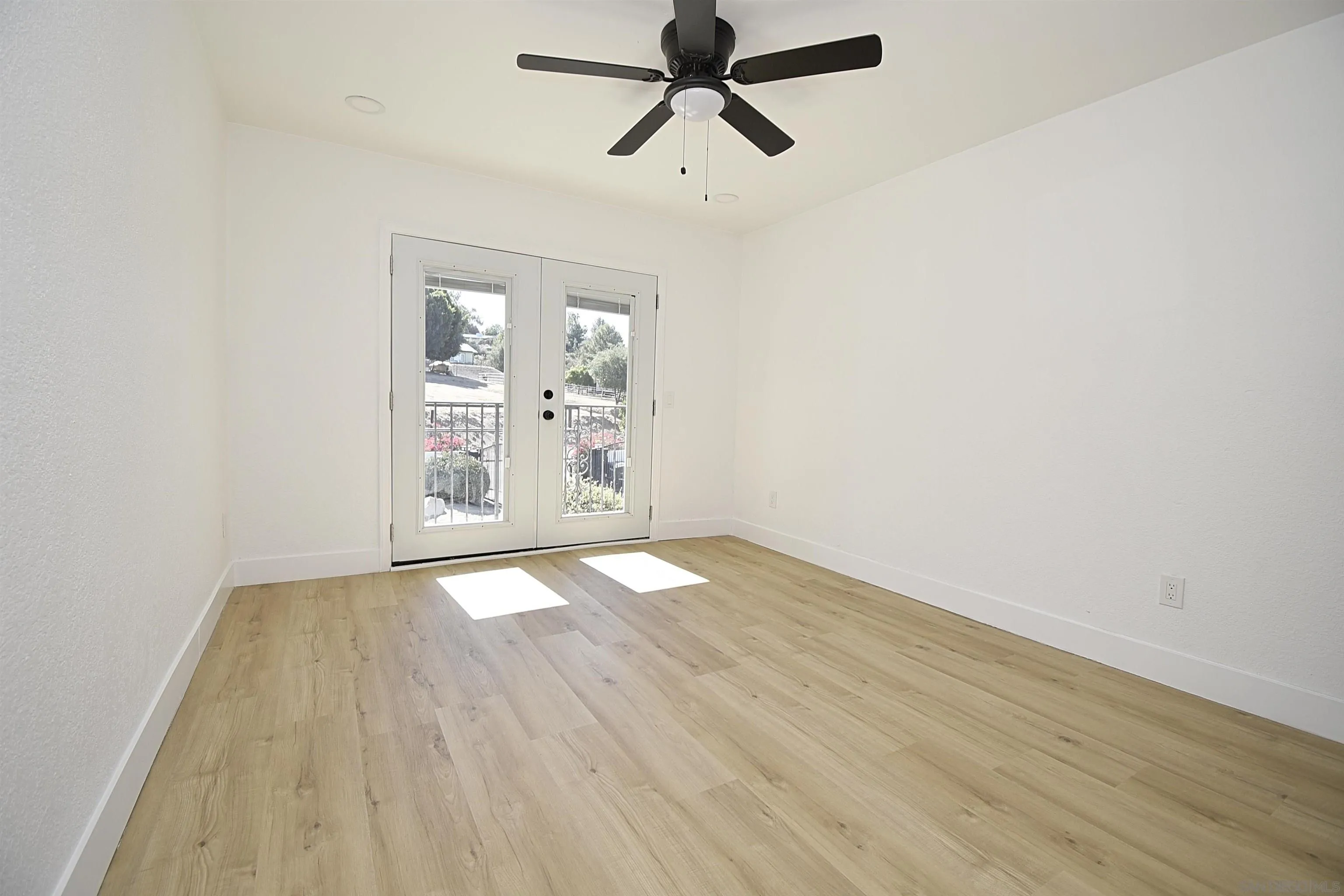 614 Sneath Way Alpine, CA 91901 - Photo 44 of 75 BEDROOM # 4 WITH BALCONY