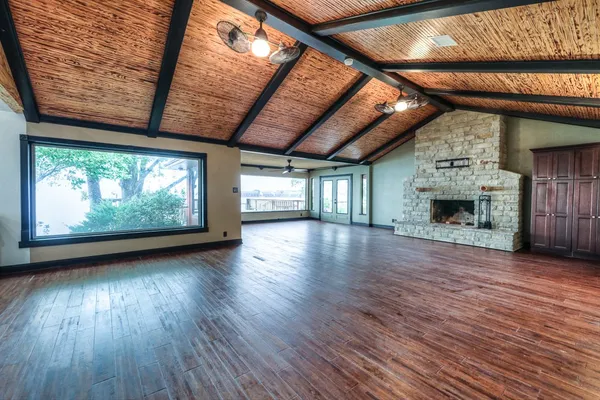 $2,700 | 10725 Joann Street, Willis, TX 77318