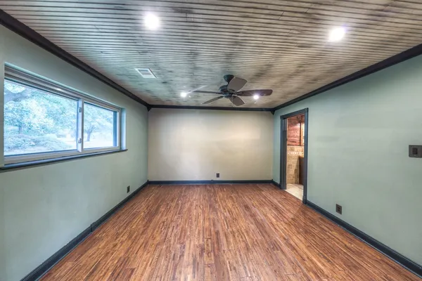 $2,700 | 10725 Joann Street, Willis, TX 77318