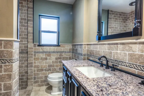 $2,700 | 10725 Joann Street, Willis, TX 77318