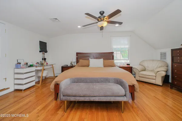 $4,500 | 209 Woodcrest Road, Oakhurst, NJ 07755