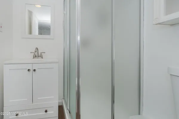 $4,500 | 209 Woodcrest Road, Oakhurst, NJ 07755