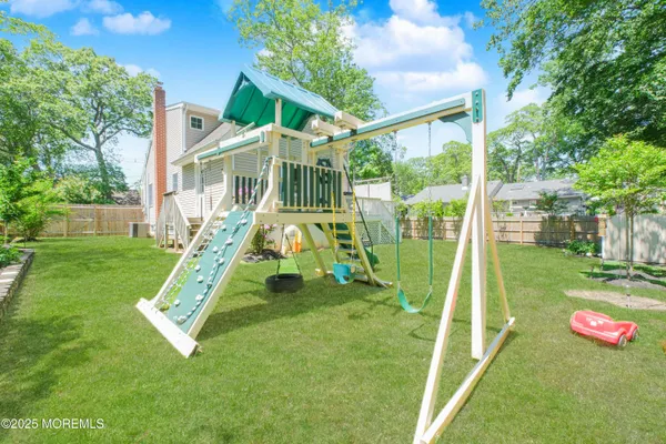 $4,500 | 209 Woodcrest Road, Oakhurst, NJ 07755