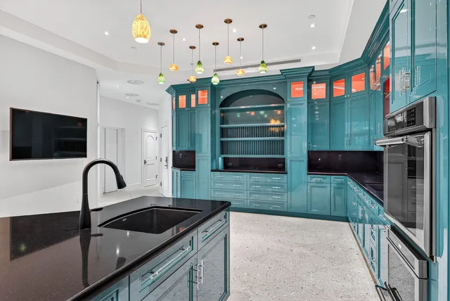 $8,750,000 | 720 North Ocean Boulevard, Delray Beach, FL 33483