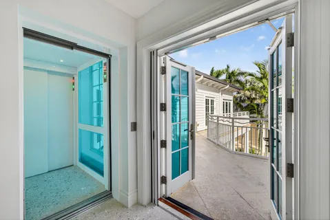 $8,750,000 | 720 North Ocean Boulevard, Delray Beach, FL 33483