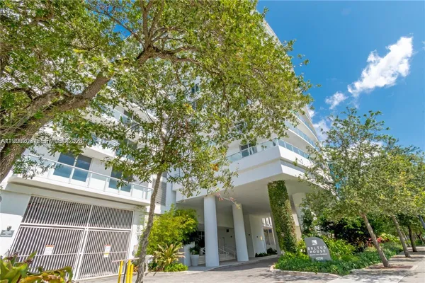 $2,800 | 4250 Biscayne Boulevard, Unit 1115, Miami, FL 33137
