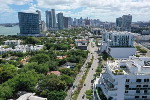 $2,800 | 4250 Biscayne Boulevard, Unit 1115, Miami, FL 33137