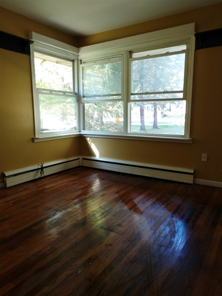 3844 Old King Road Bridgeport, MI 48601 - Photo 11 of 26