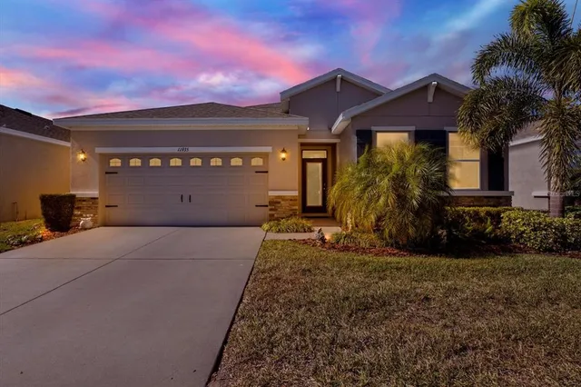 $385,000 | 11935 Cross Vine Drive, Riverview, FL 33579