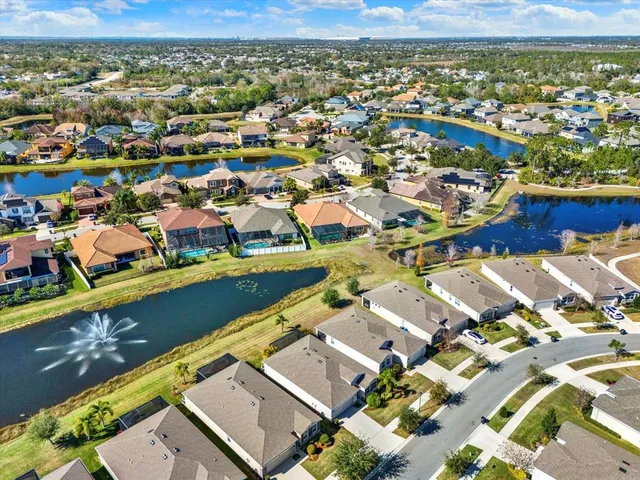 $385,000 | 11935 Cross Vine Drive, Riverview, FL 33579