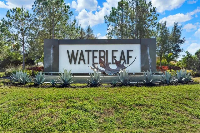 $385,000 | 11935 Cross Vine Drive, Riverview, FL 33579