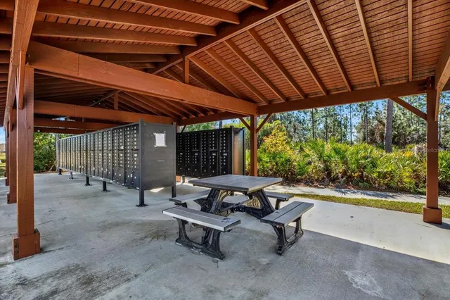 $385,000 | 11935 Cross Vine Drive, Riverview, FL 33579