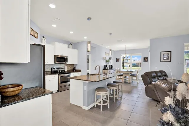 $385,000 | 11935 Cross Vine Drive, Riverview, FL 33579