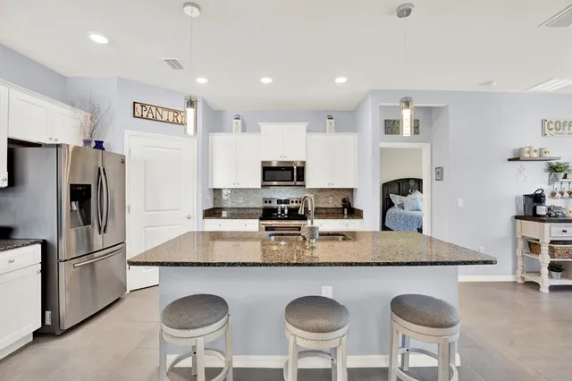 $385,000 | 11935 Cross Vine Drive, Riverview, FL 33579