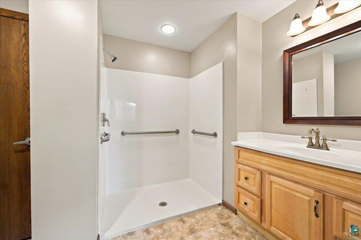 35 2nd Street, Unit 20 Proctor, MN 55810 - Photo 13 of 17 Gallery Image 13