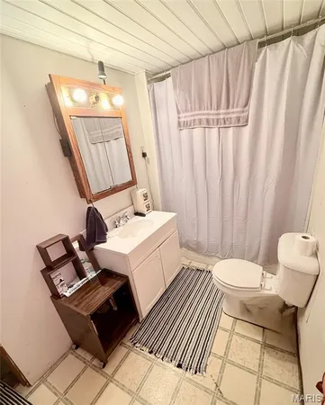 $78,000 | 724 Oak Street, Coulterville, IL 62237