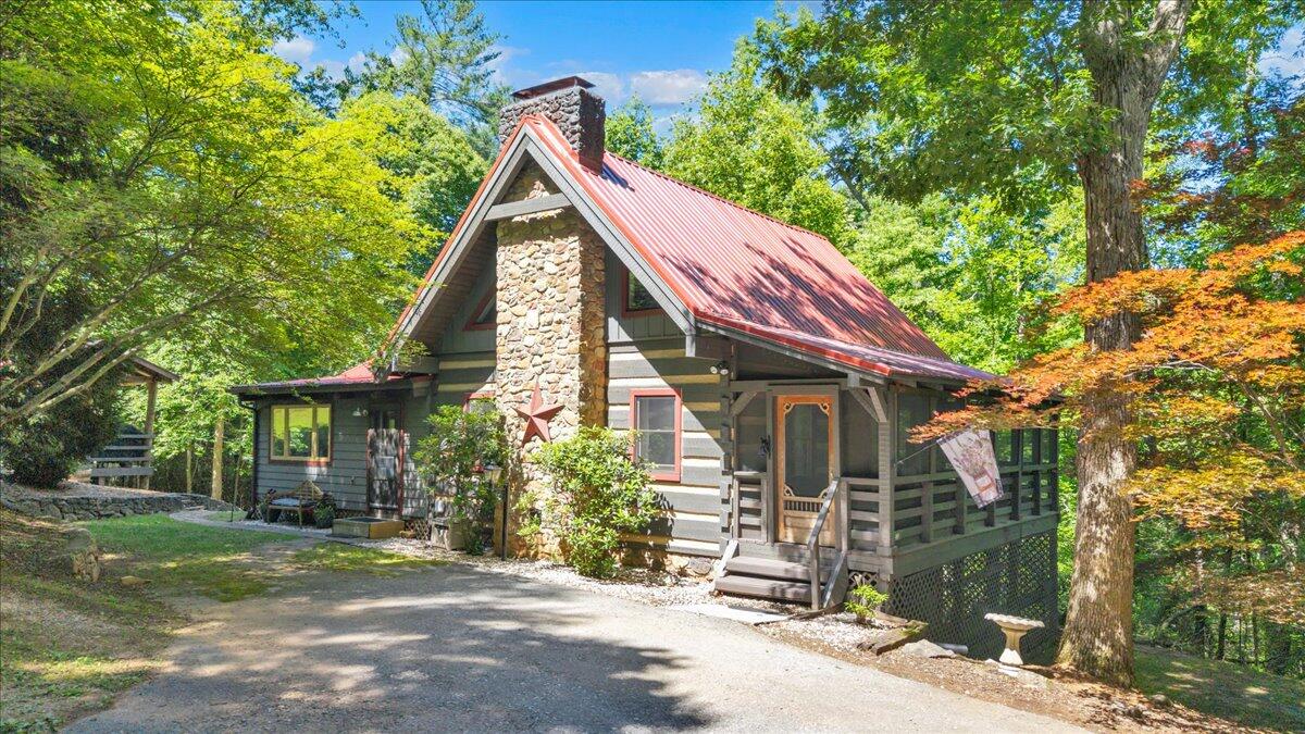 5750 Bandy Road Roanoke, VA 24014 - Photo 70 of 83 70-DJI_20260529123424_0001_D