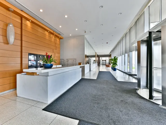 $169,900 | 3600 North Lake Shore Drive, Unit 216, Chicago, IL 60613